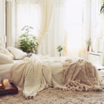 Luxe, messed up bed